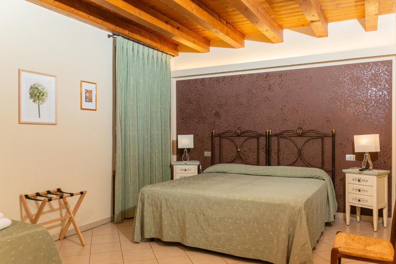 Agriturismo Dei Grippi Sona Dış mekan fotoğraf